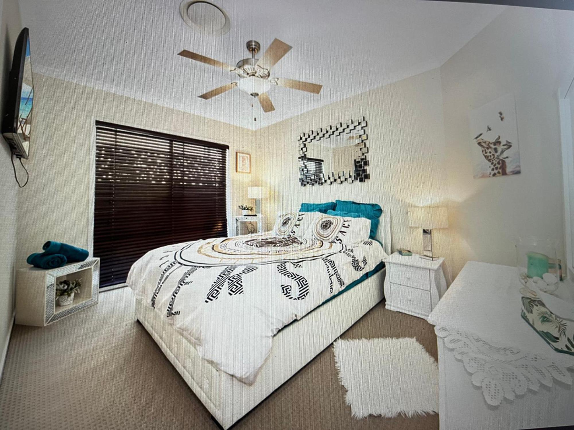 Bella Vista Bed And Breakfast Of Raby Bay Cleveland Exterior photo
